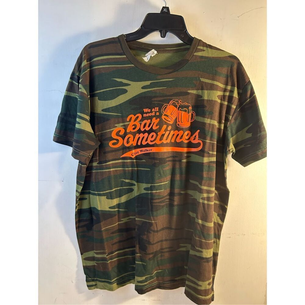 Clay Walker Concert tshirt camo & orange large "We all need a‎ bar"